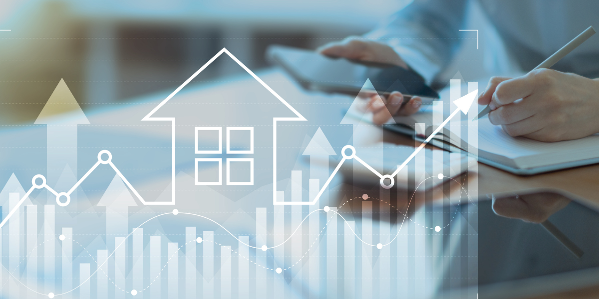 Data graphs and a house icon representing real estate investing financing trends from Kiavi.